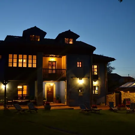 Fraguas Llanes, Gulpiyuri, Bufones