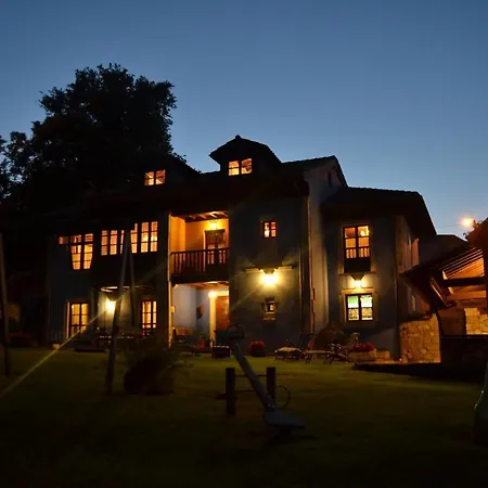 Fraguas Llanes, Gulpiyuri, Bufones