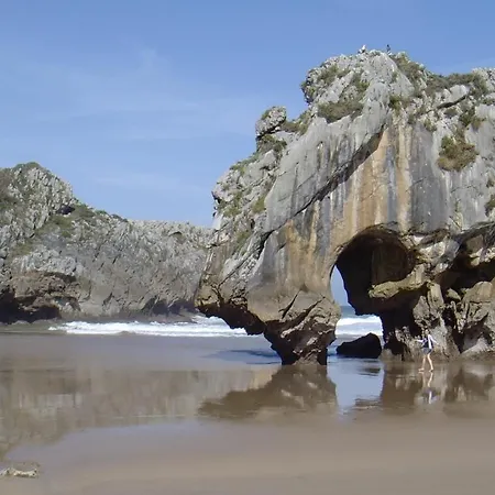 Fraguas Llanes, Gulpiyuri, Bufones בית נופש