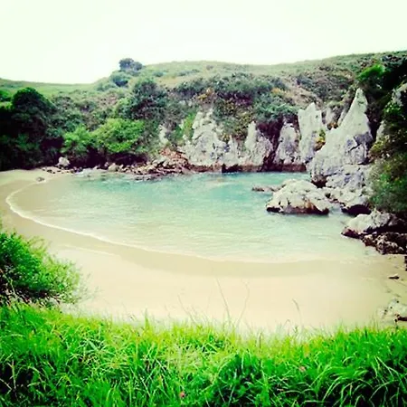 Fraguas Llanes, Gulpiyuri, Bufones Holiday home *